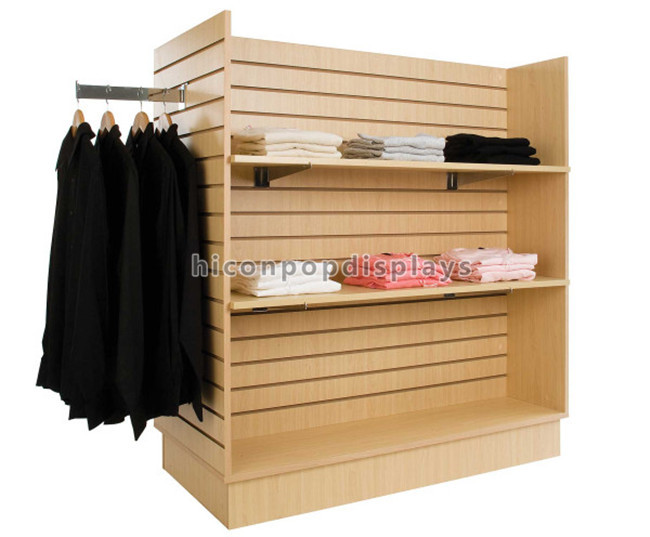 Mobília da loja de roupa 4 exposições autônomas de madeira de suspensão de Slatwall do vestuário da maneira
